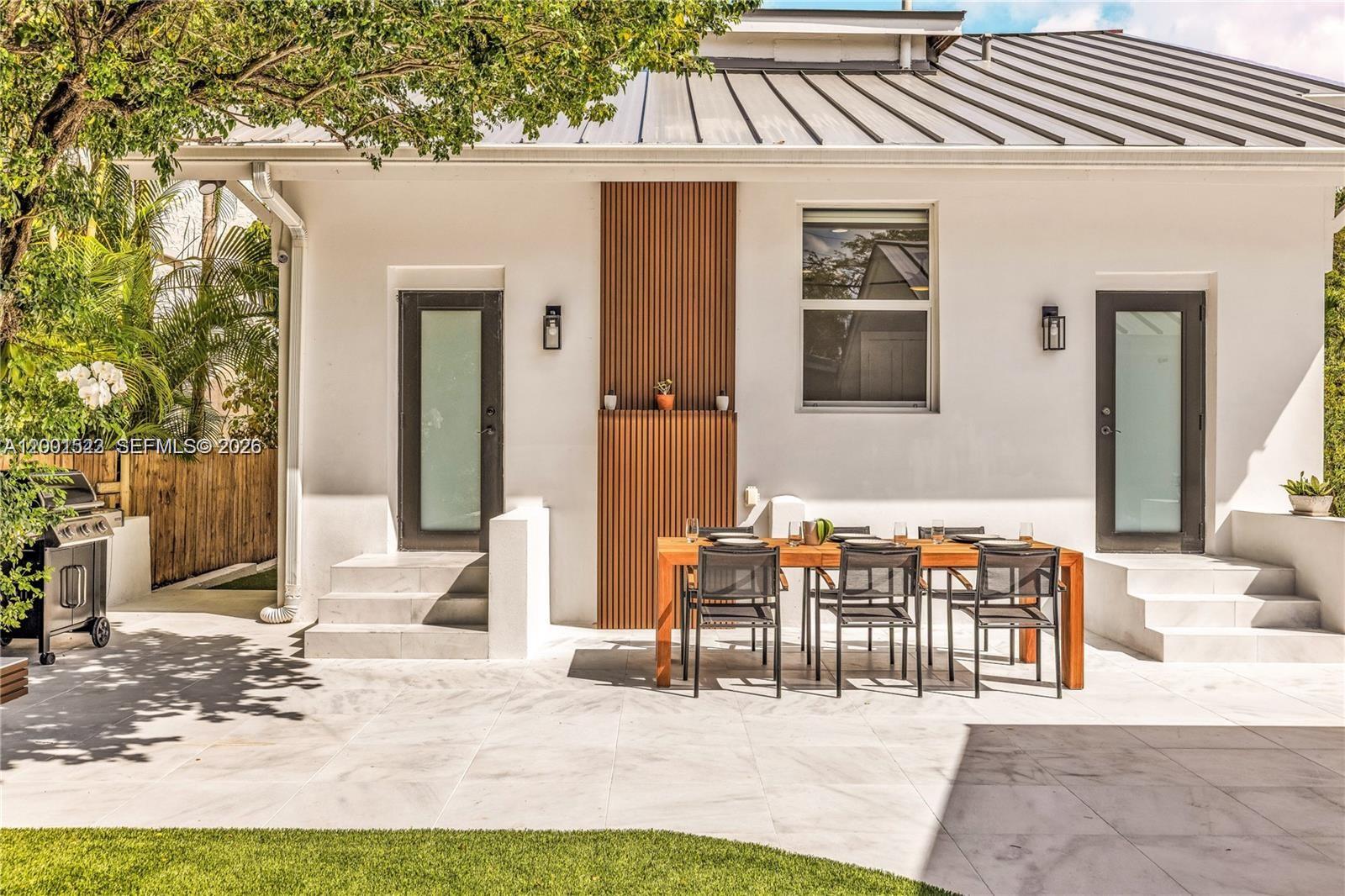 EL PORTAL SEC 7 - Residential Lease