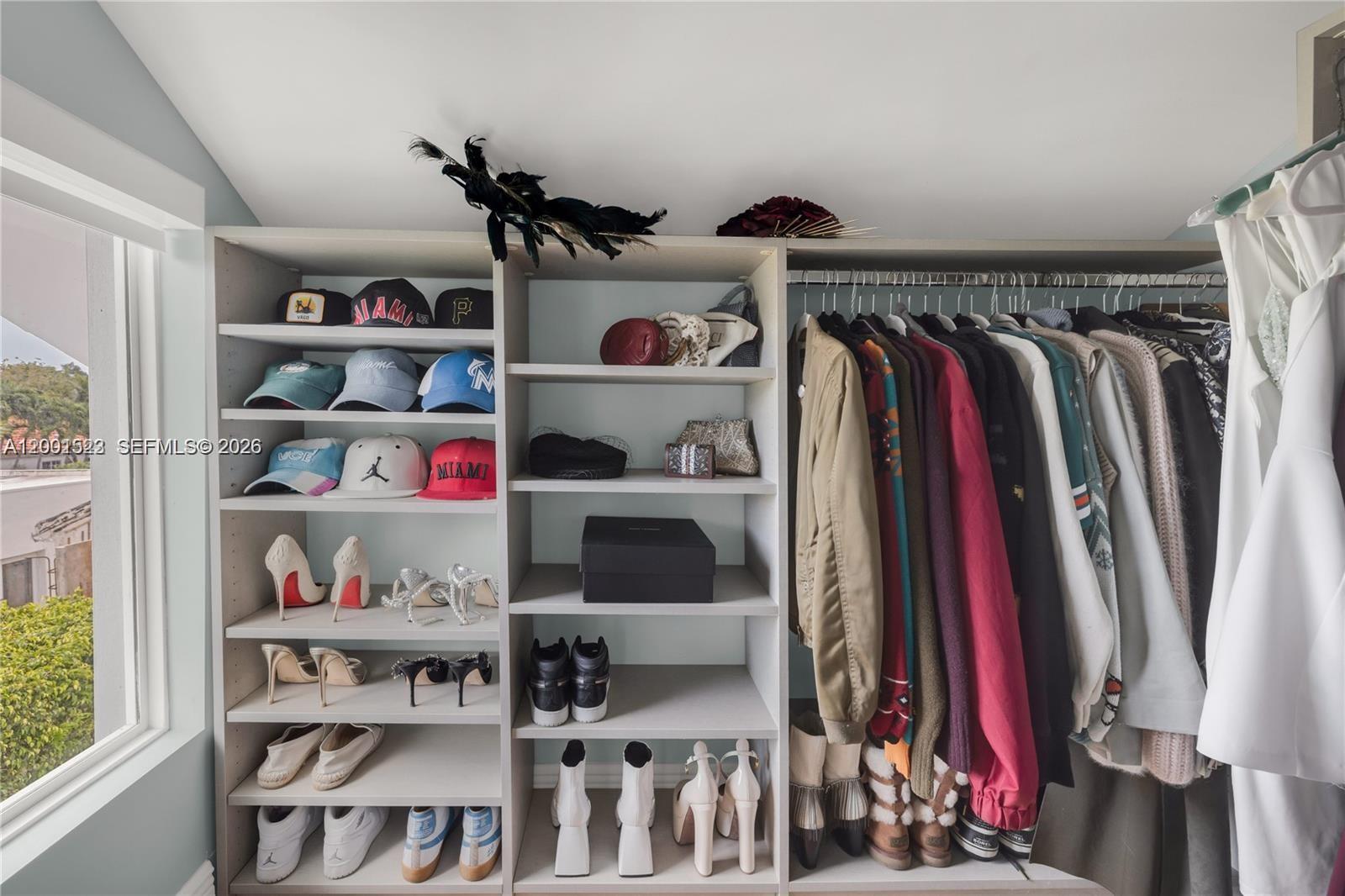 EL PORTAL SEC 7 - Residential Lease