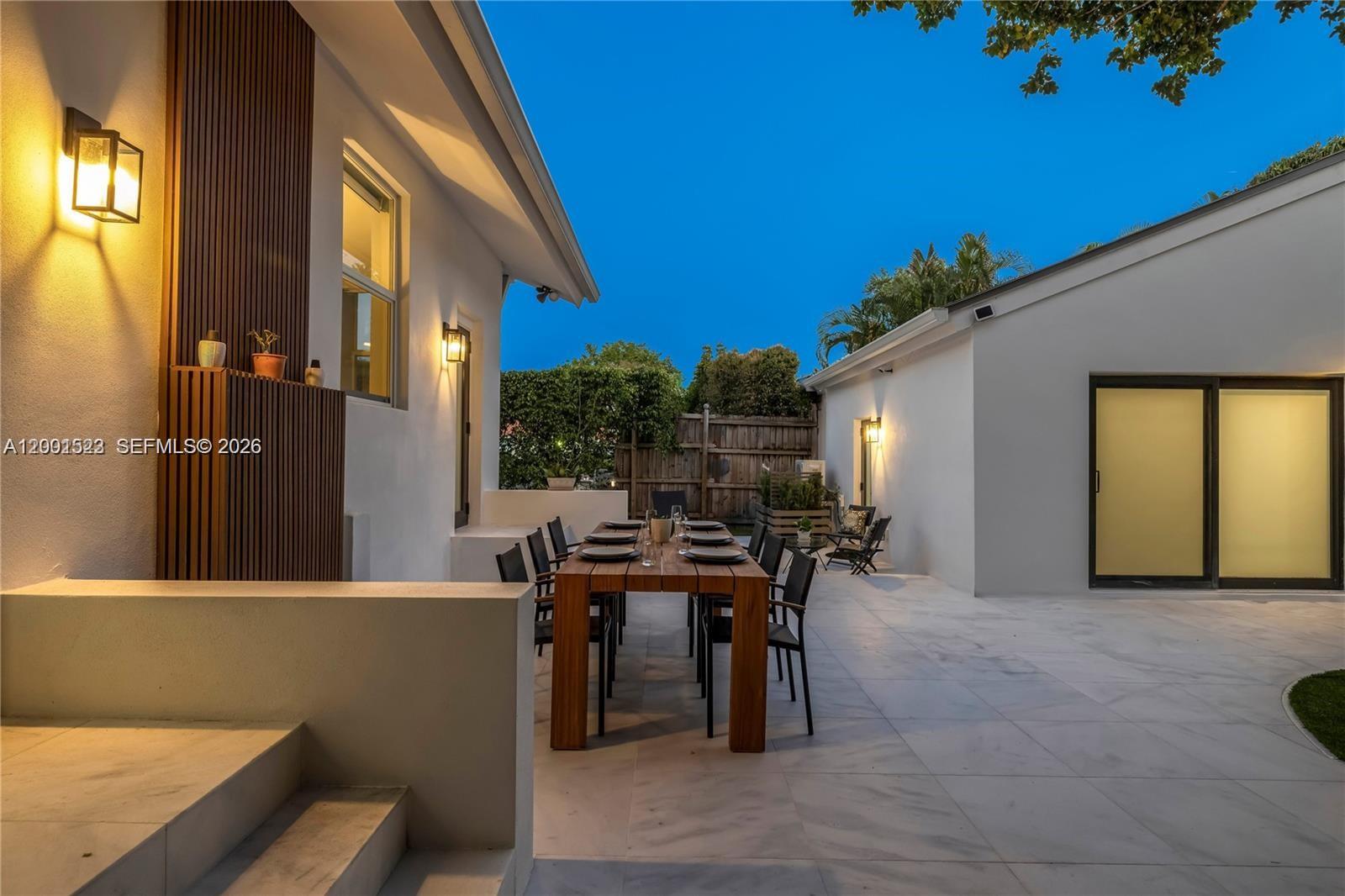 EL PORTAL SEC 7 - Residential Lease