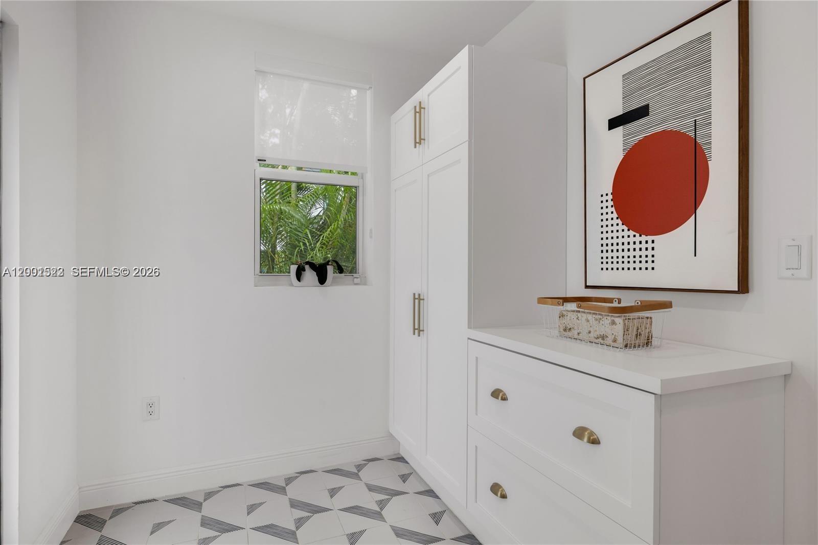 EL PORTAL SEC 7 - Residential Lease