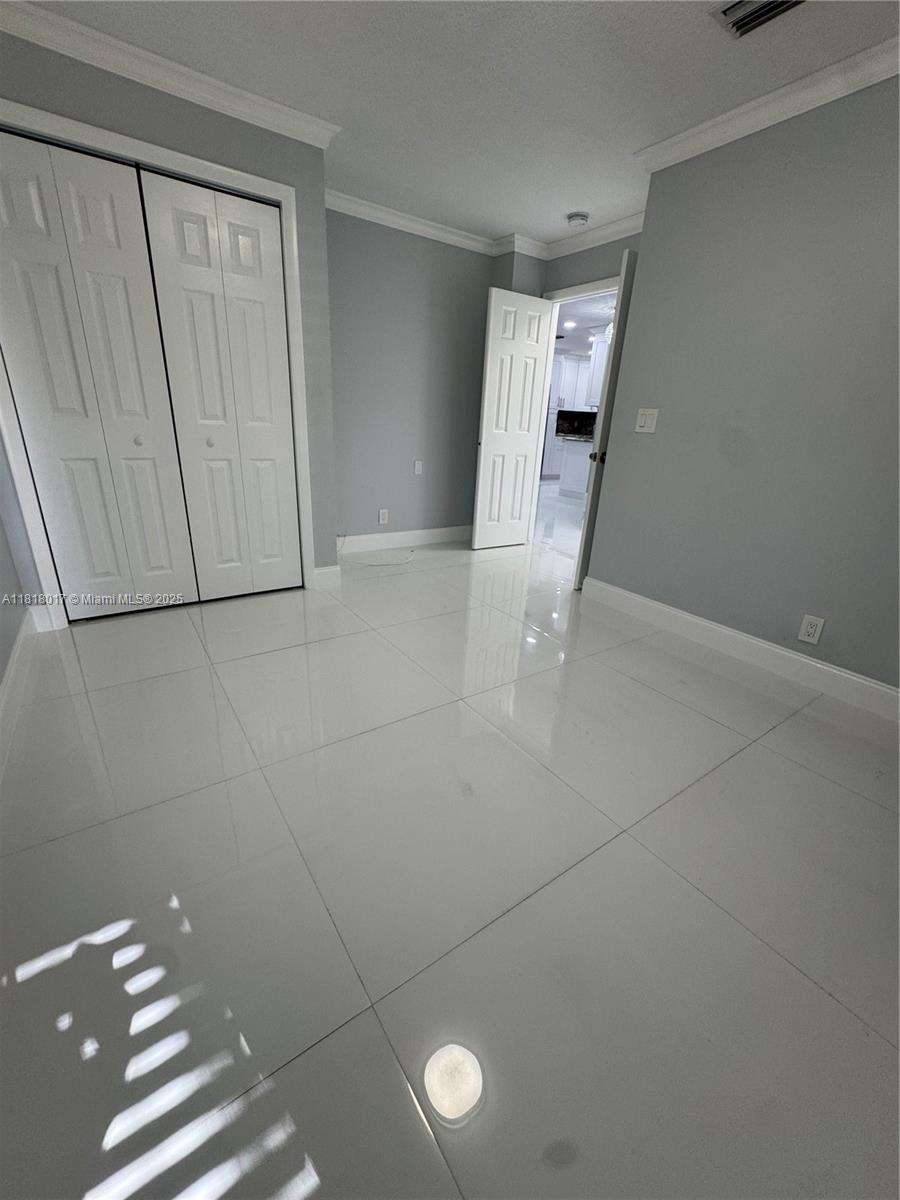 KARANDA VILLAGE V-B CONDO - Residential