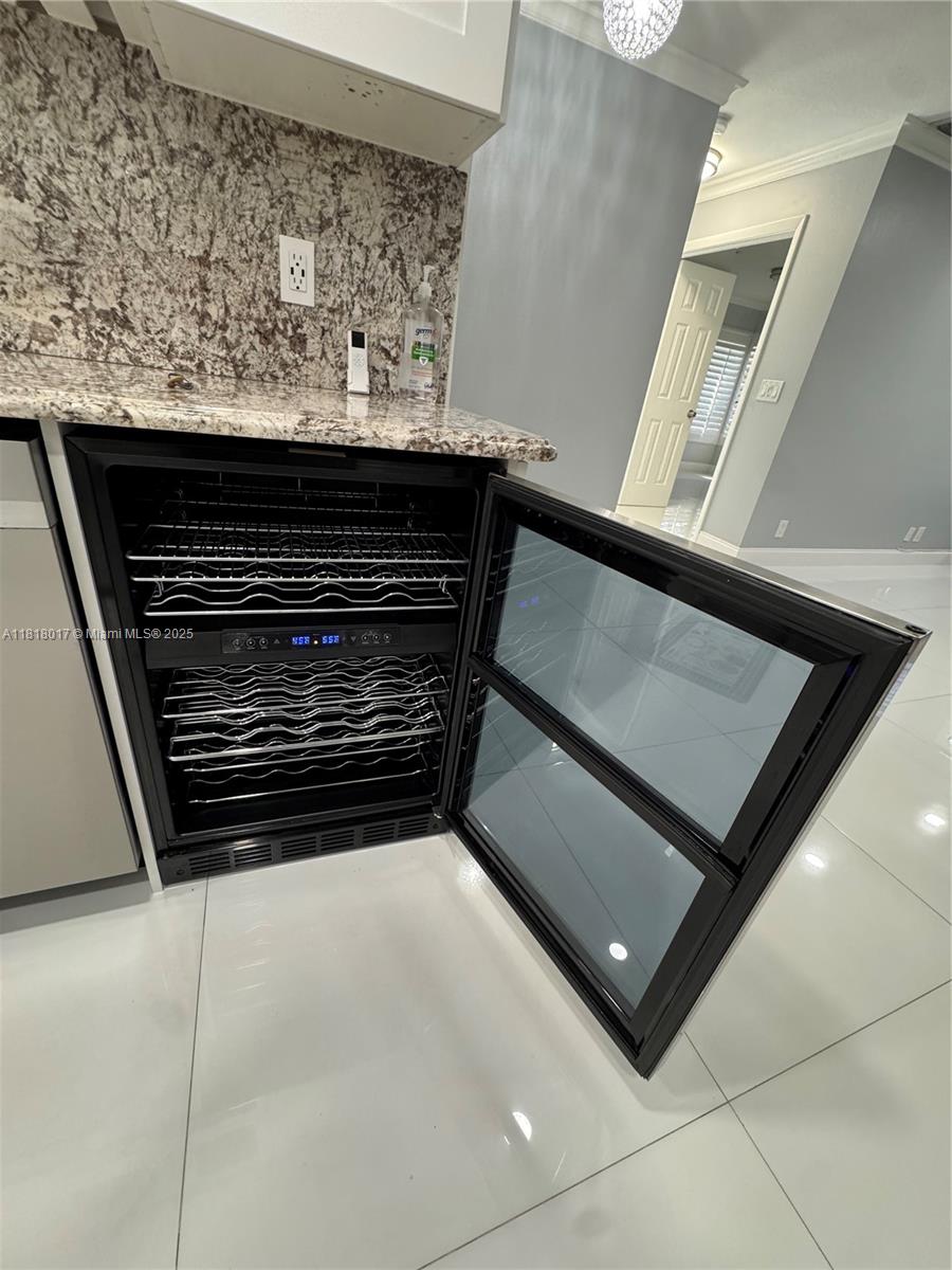 KARANDA VILLAGE V-B CONDO - Residential