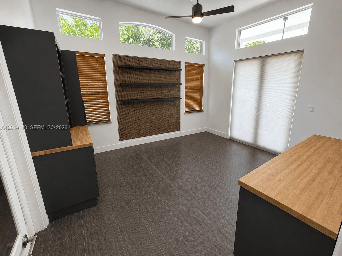 LONG LAKE RANCHES PLAT ON - Residential Lease