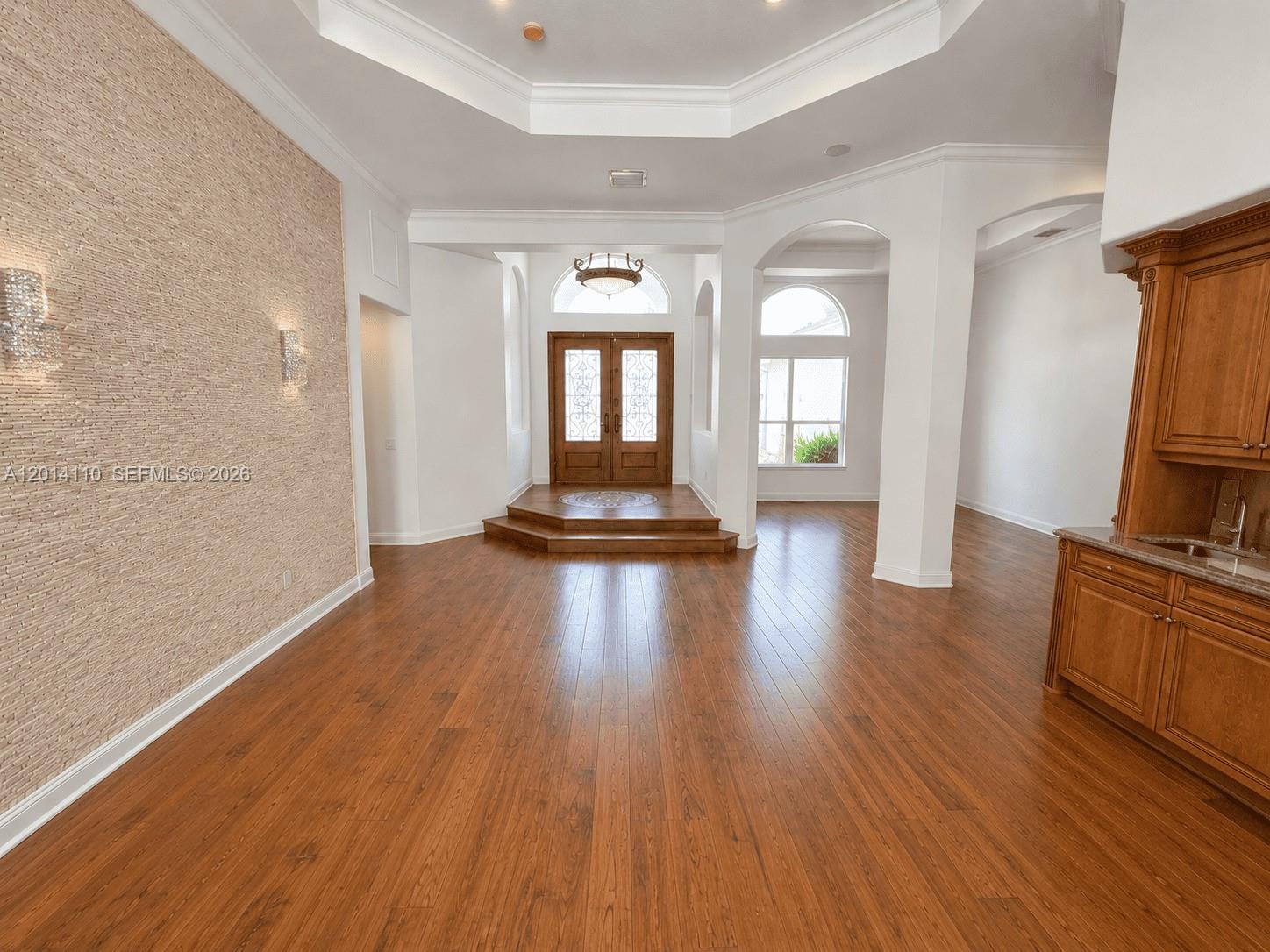 LONG LAKE RANCHES PLAT ON - Residential Lease