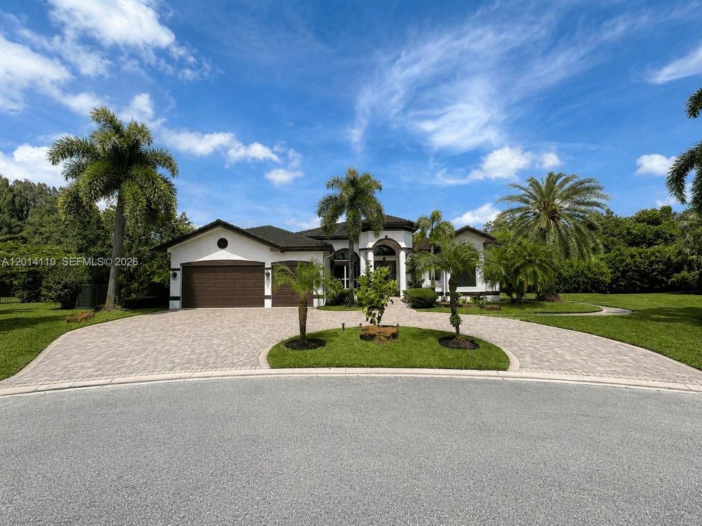 Photo of 3424 Belmont Ter, Davie, FL 33328 (MLS # A12014110)