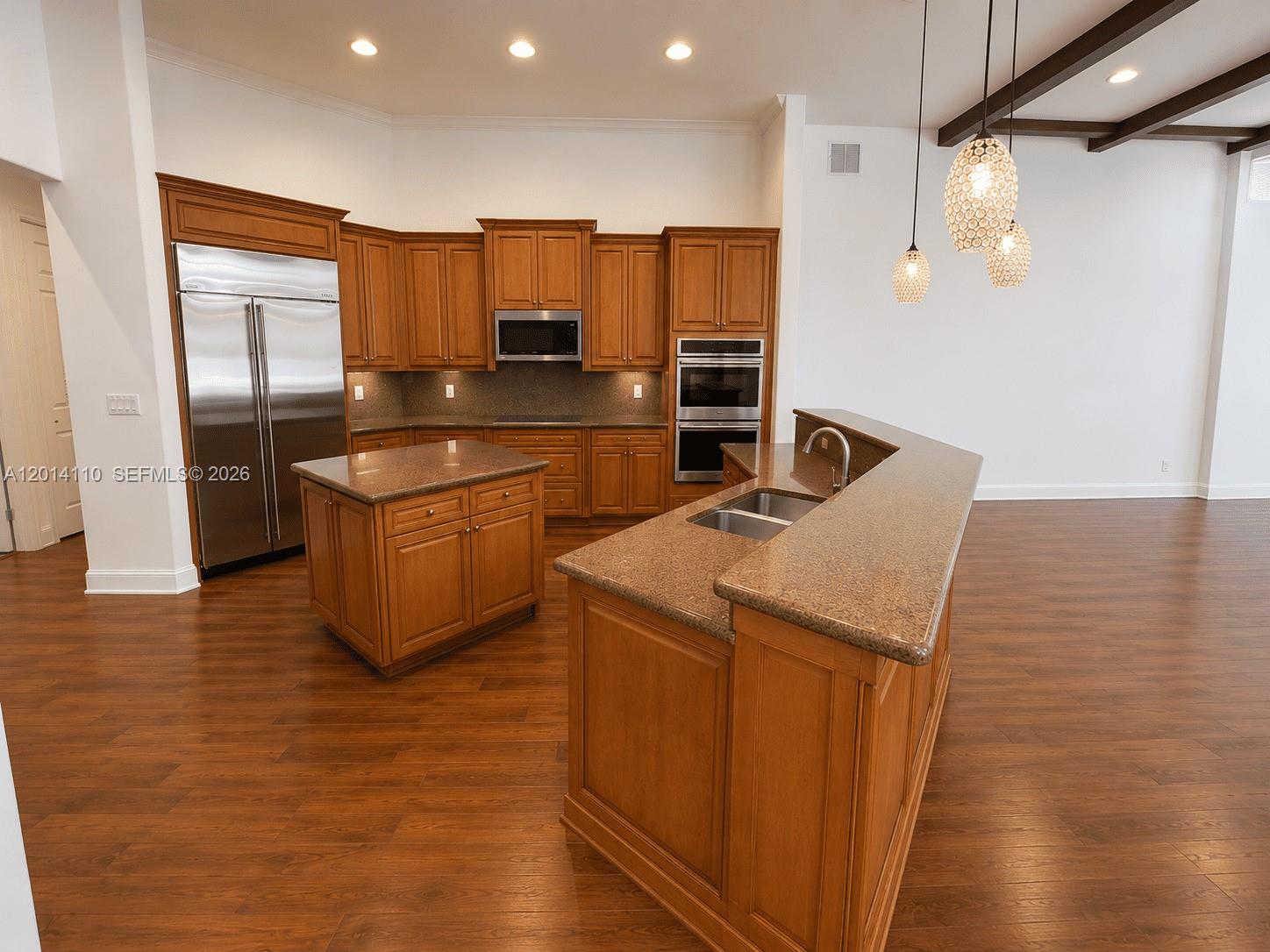 LONG LAKE RANCHES PLAT ON - Residential Lease