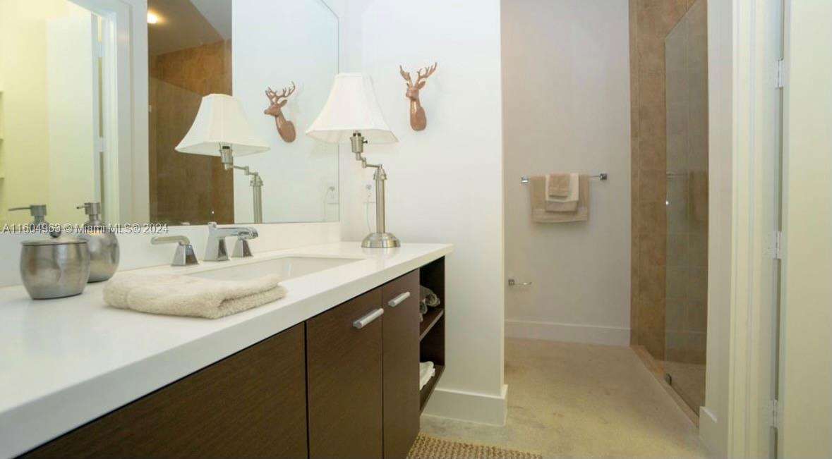 RANCH COLONY - Residential Lease