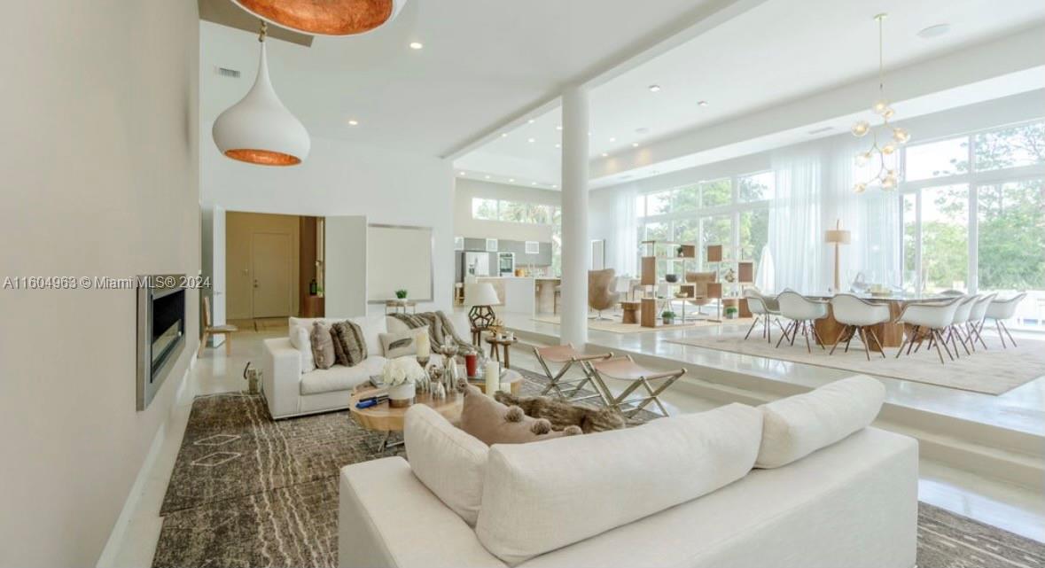 RANCH COLONY - Residential Lease