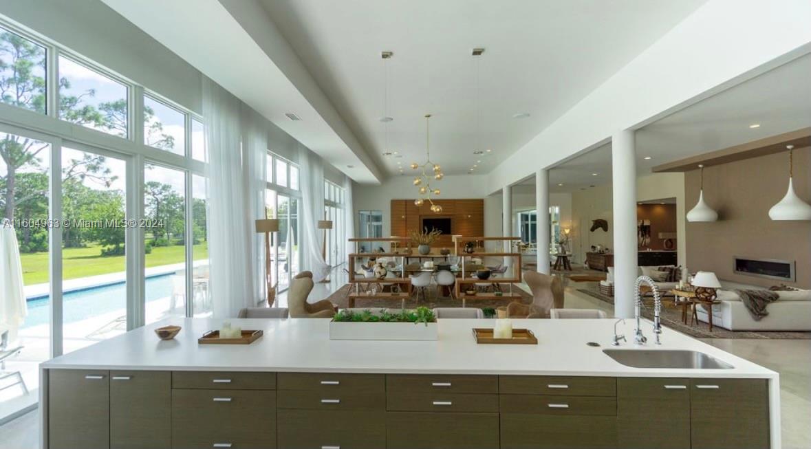 RANCH COLONY - Residential Lease