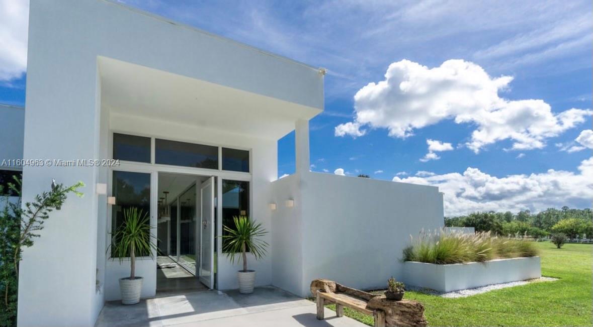 RANCH COLONY - Residential Lease