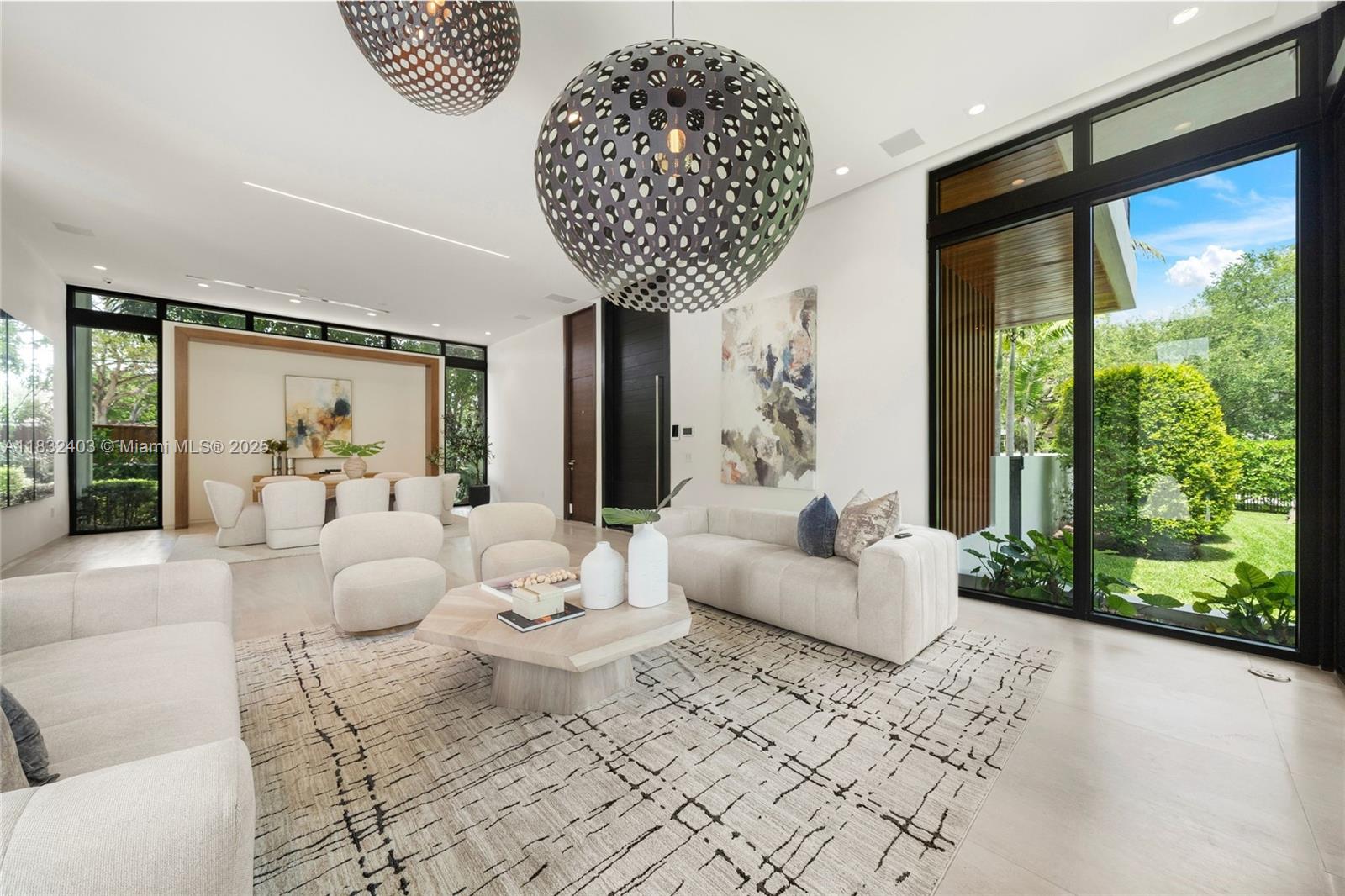 GRANADA PARK AMD - Residential