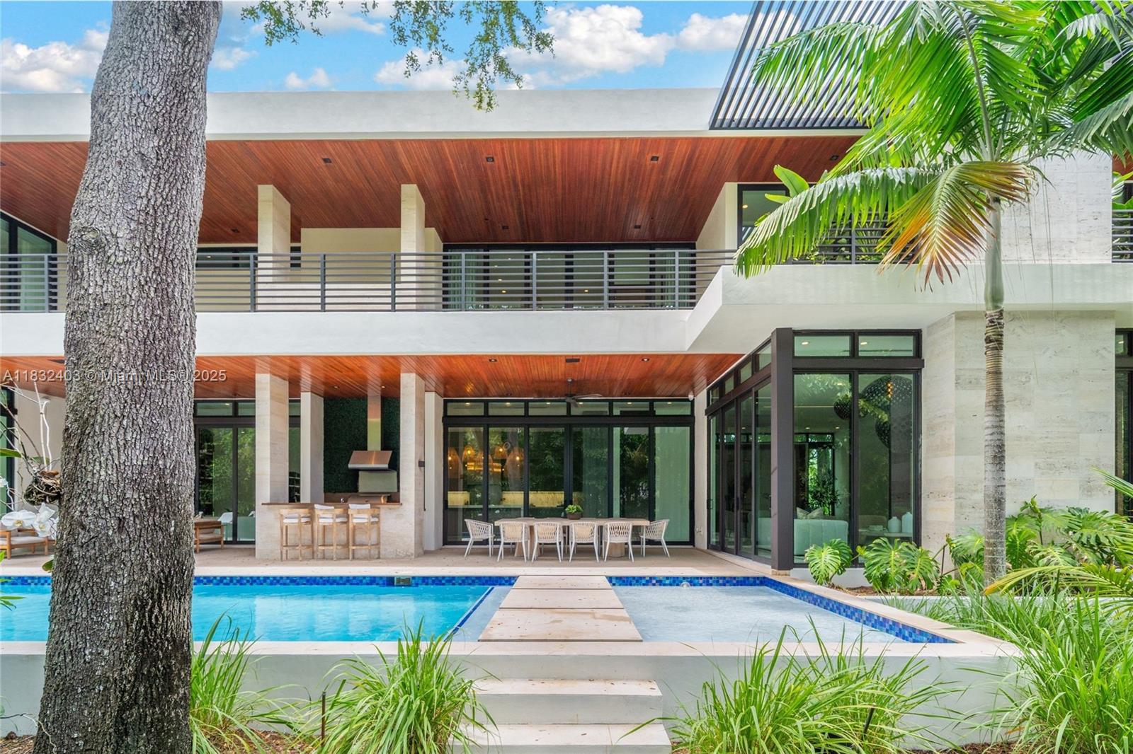 GRANADA PARK AMD - Residential