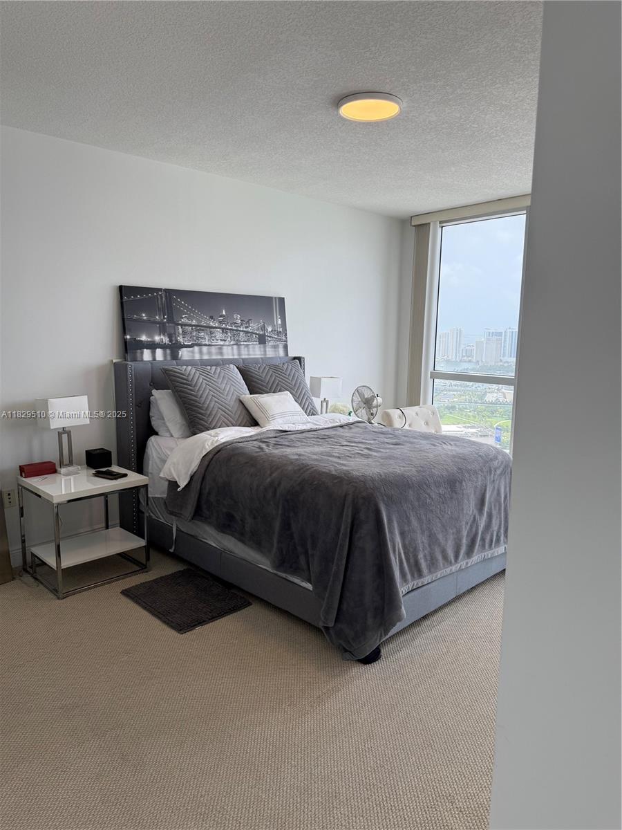 OPERA TOWER CONDO - Residential