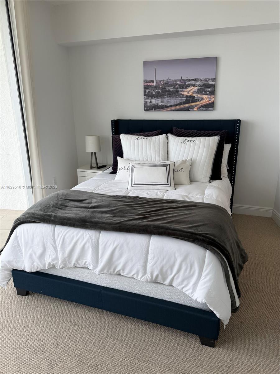 OPERA TOWER CONDO - Residential