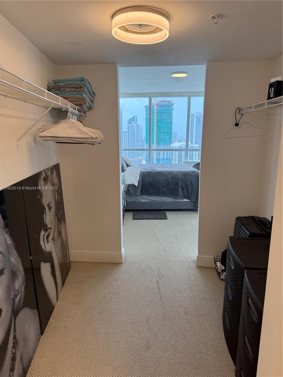 OPERA TOWER CONDO - Residential