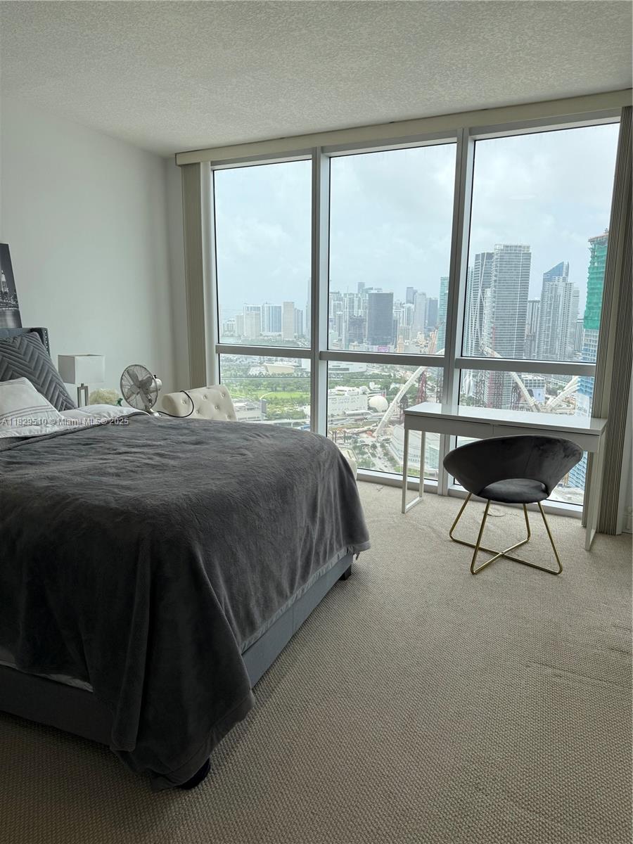 OPERA TOWER CONDO - Residential