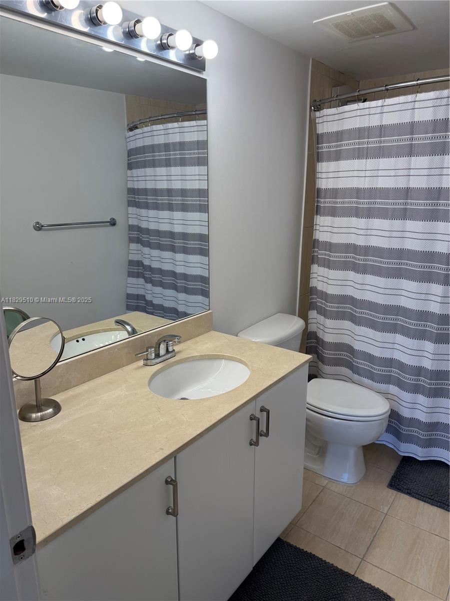 OPERA TOWER CONDO - Residential