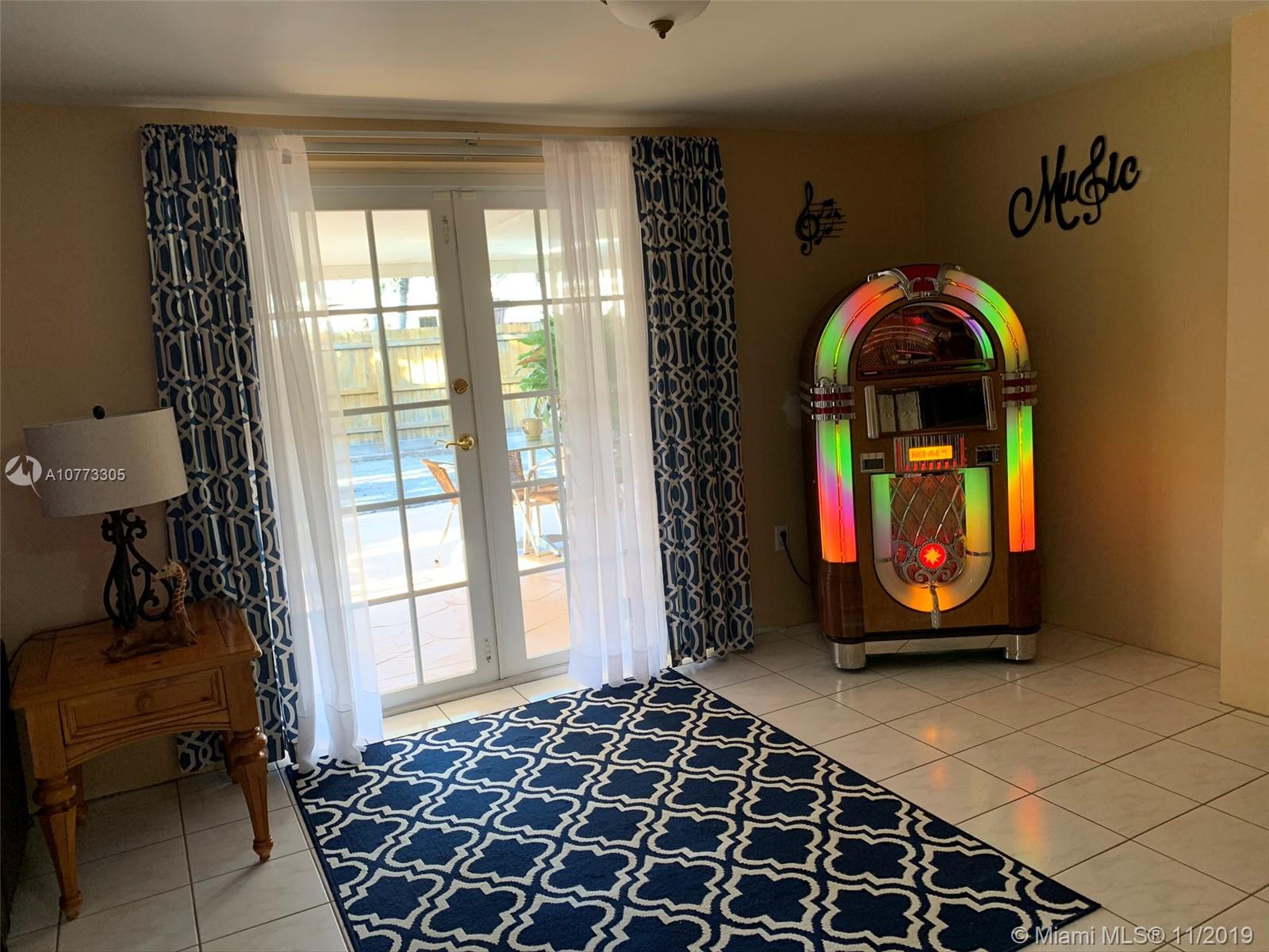 PALM SPRINGS NORTH SEC B - Residential