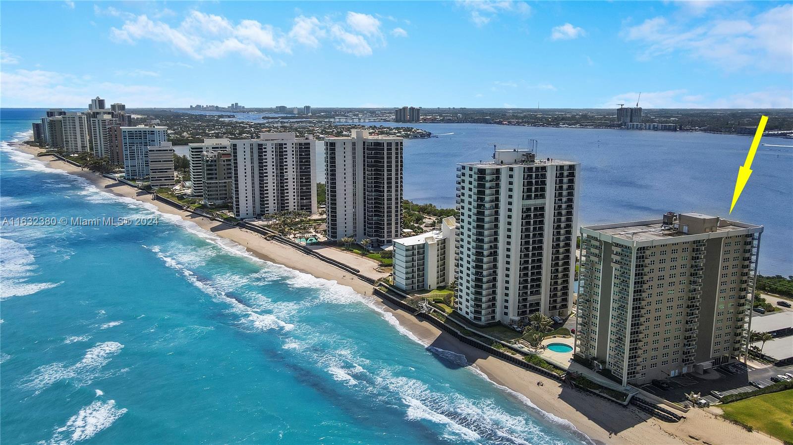 AQUARIUS CONDO - Residential