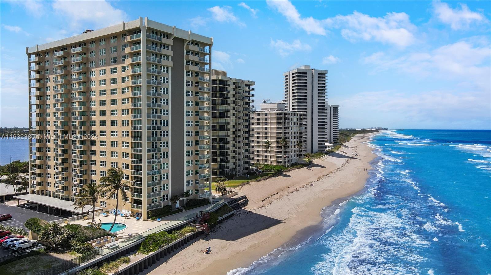AQUARIUS CONDO - Residential