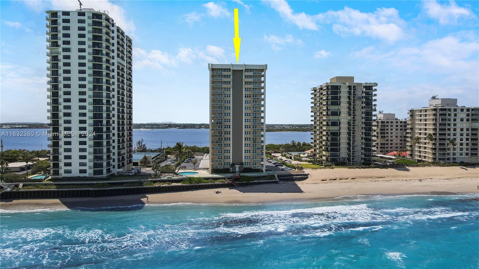 AQUARIUS CONDO - Residential