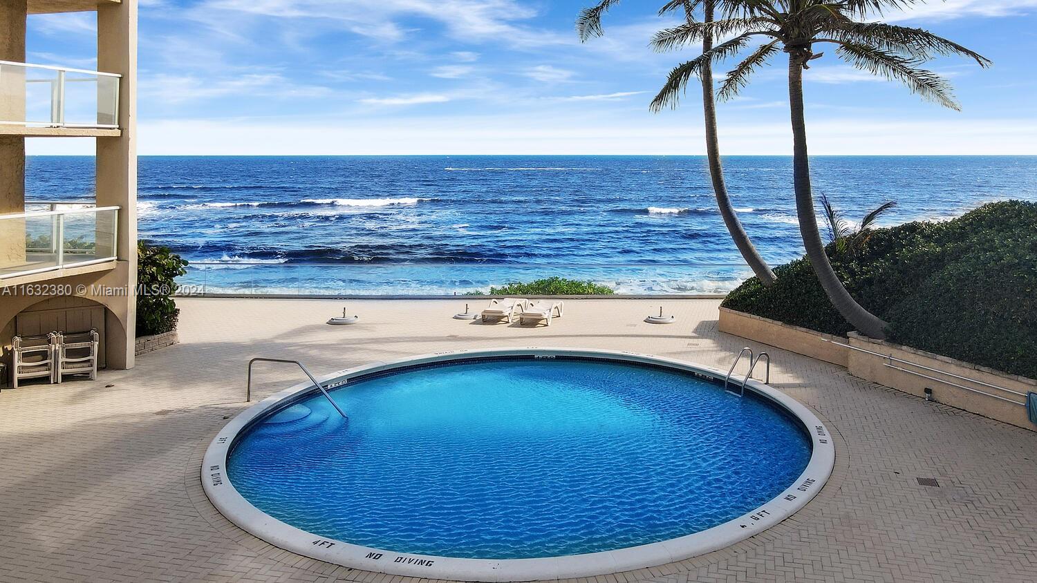 AQUARIUS CONDO - Residential