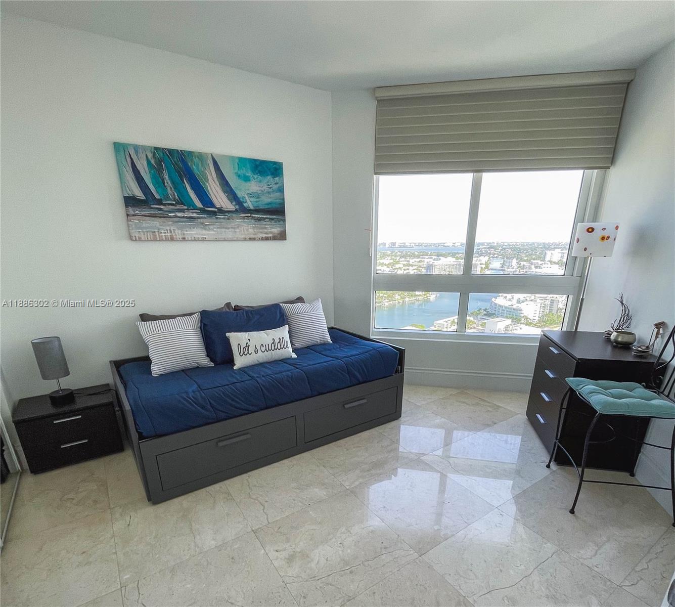 AKOYA CONDO - Residential Lease