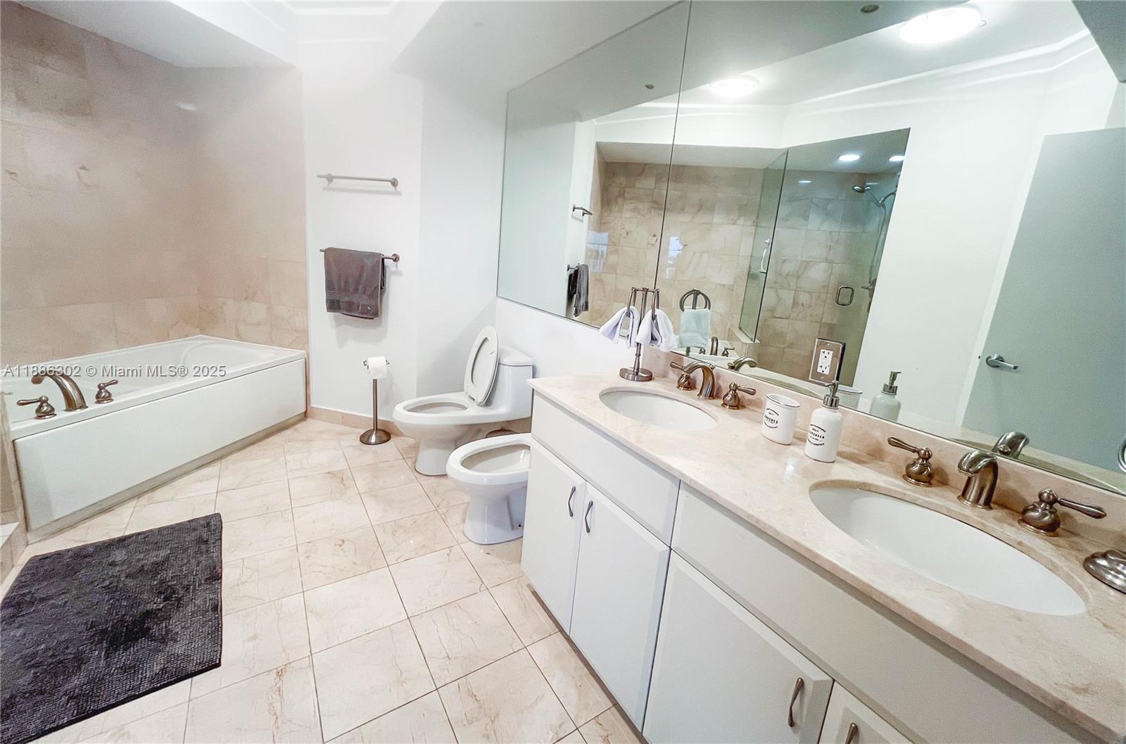 AKOYA CONDO - Residential Lease