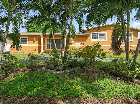 View photos, virtual tours, details... 811 NW 196th Ter