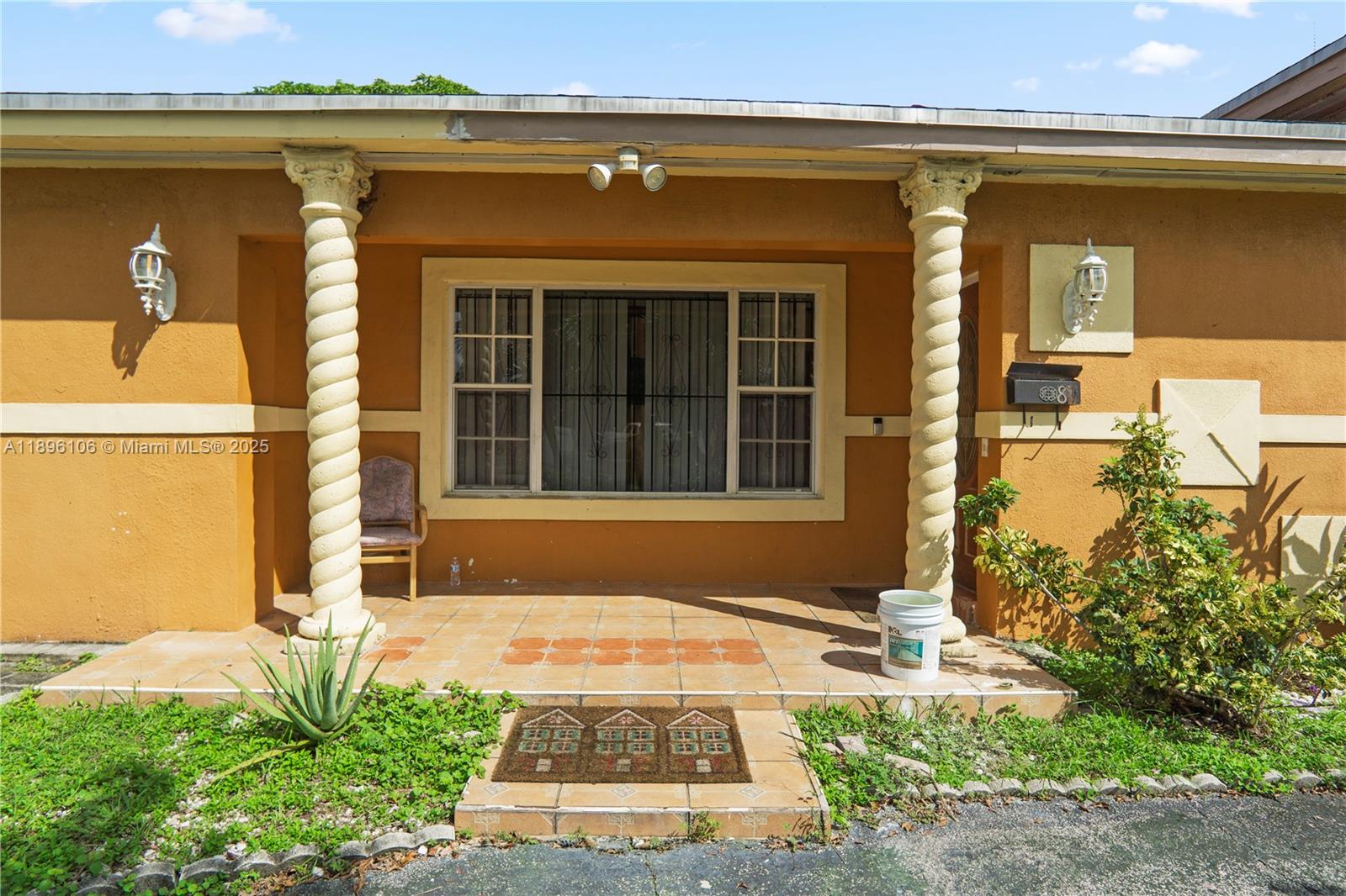 View photos, virtual tours, details... 811 NW 196th Ter