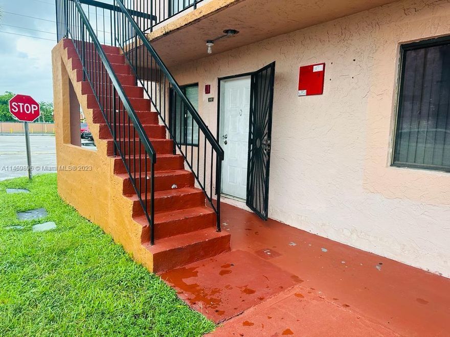 Beautiful one-bedroom one-bathroom apartment with patio in highly desirable Hialeah Club Villas in the heart of Hialeah with easy access to amenities, shopping centers, schools, transportation, major roads, and highways. The unit is freshly painted with a Washer & dryer in the unit. 1 parking space+guess parking. Ready to Move-In. Easy to show. Don't miss out on this fantastic rental opportunity in Hialeah.