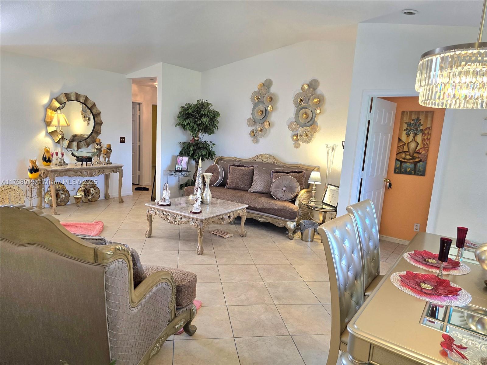 721 NW 16th St