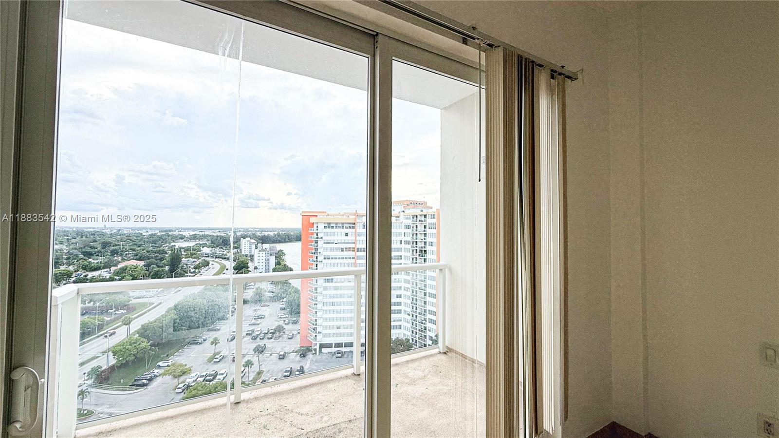 BUCKLEY TOWERS CONDO - EA - Residential