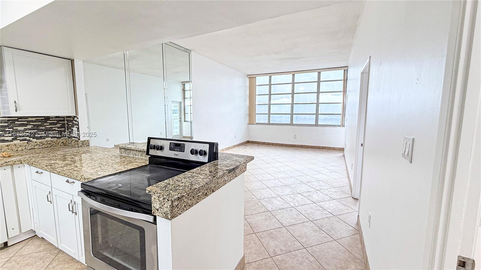 BUCKLEY TOWERS CONDO - EA - Residential