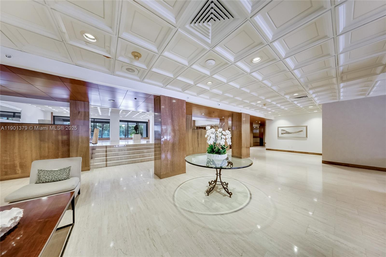 BRICKELL BAY CLUB CONDO - Residential Lease