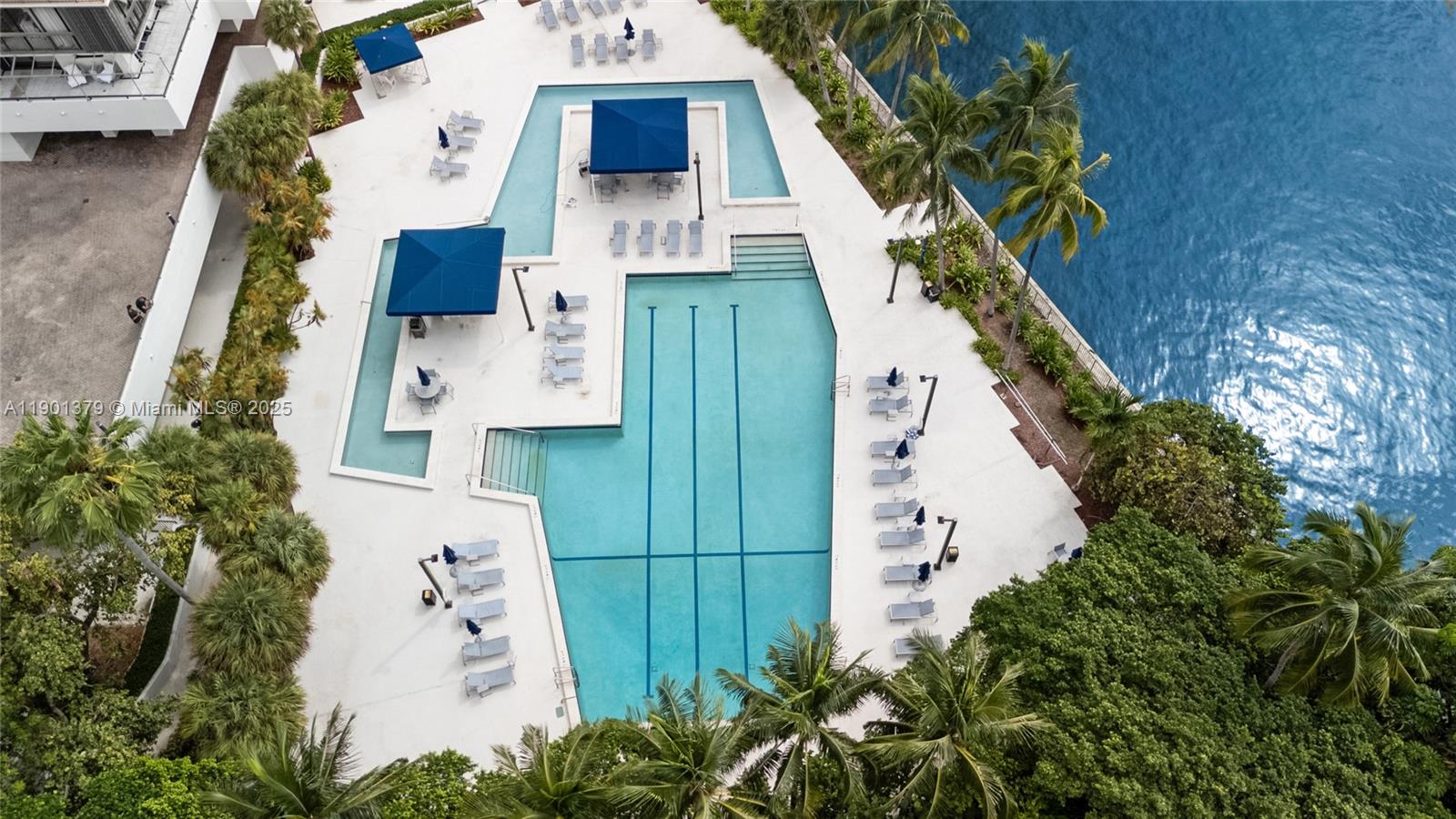 2333 Brickell Ave 1406