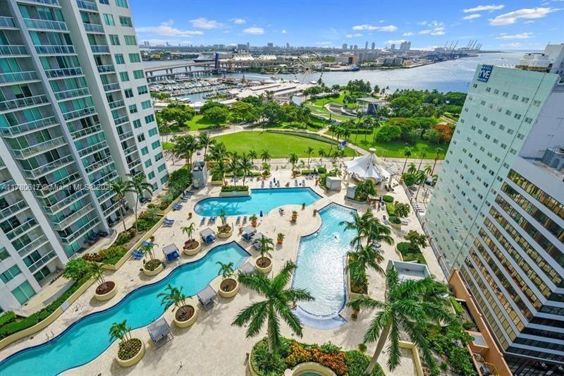 244 Biscayne Blvd 3104