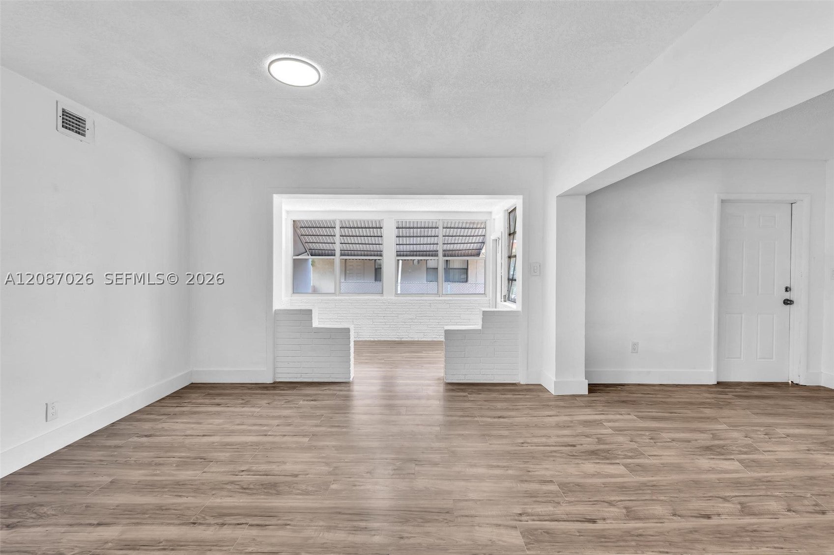 1824 NW 25th Ave