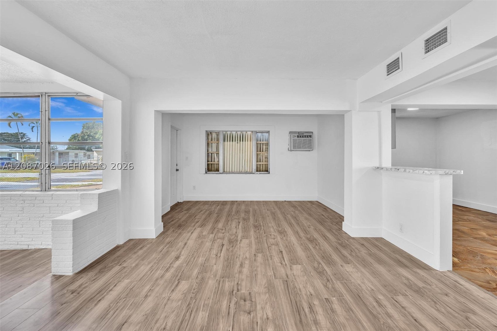 1824 NW 25th Ave