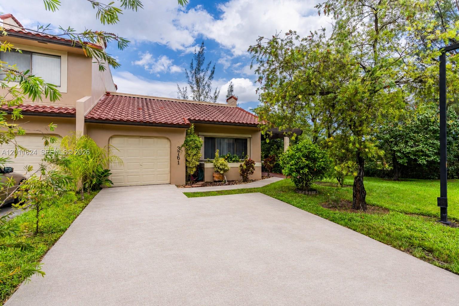 COSTA DEL SOL CONDO C - Residential Lease