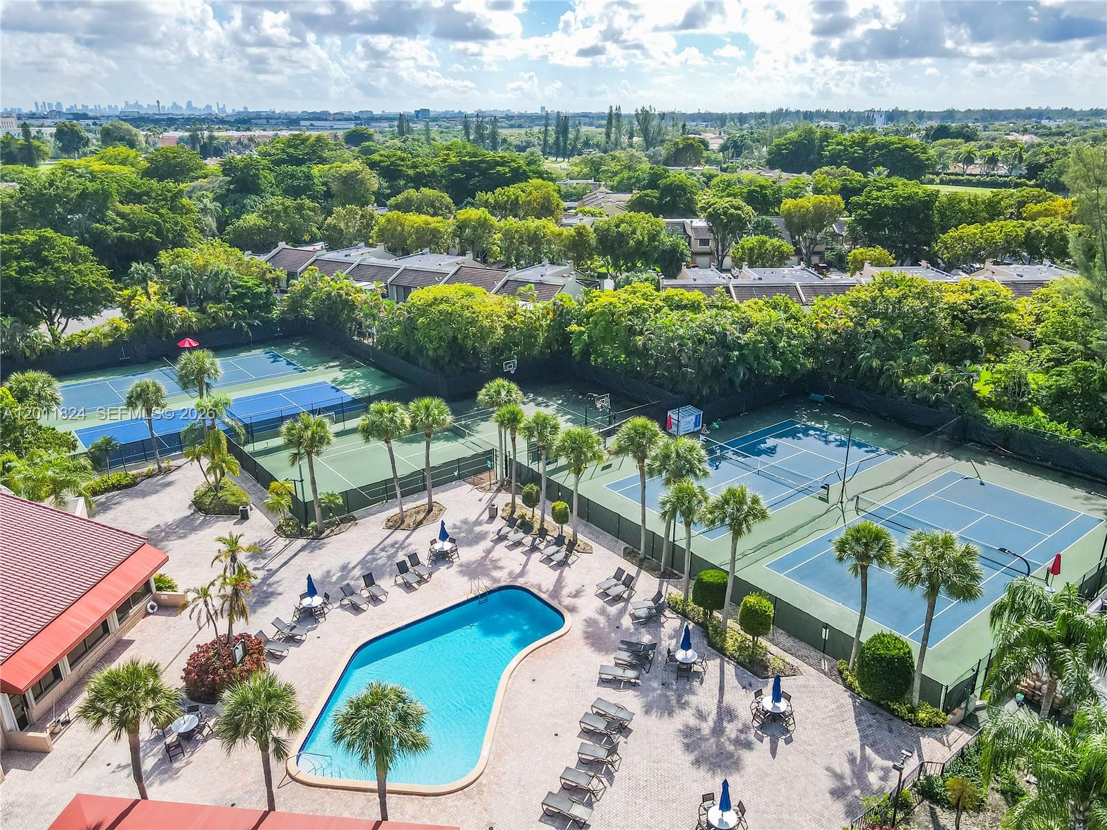 COSTA DEL SOL CONDO C - Residential Lease