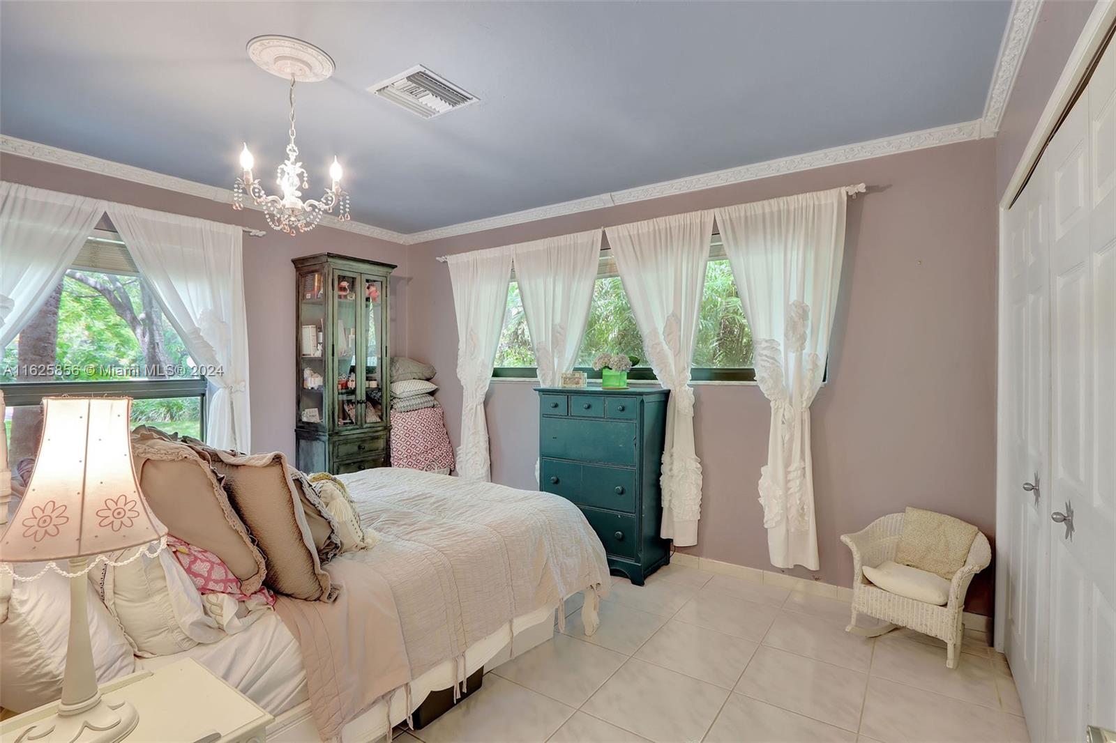 HAWLEY HEIGHTS - Residential