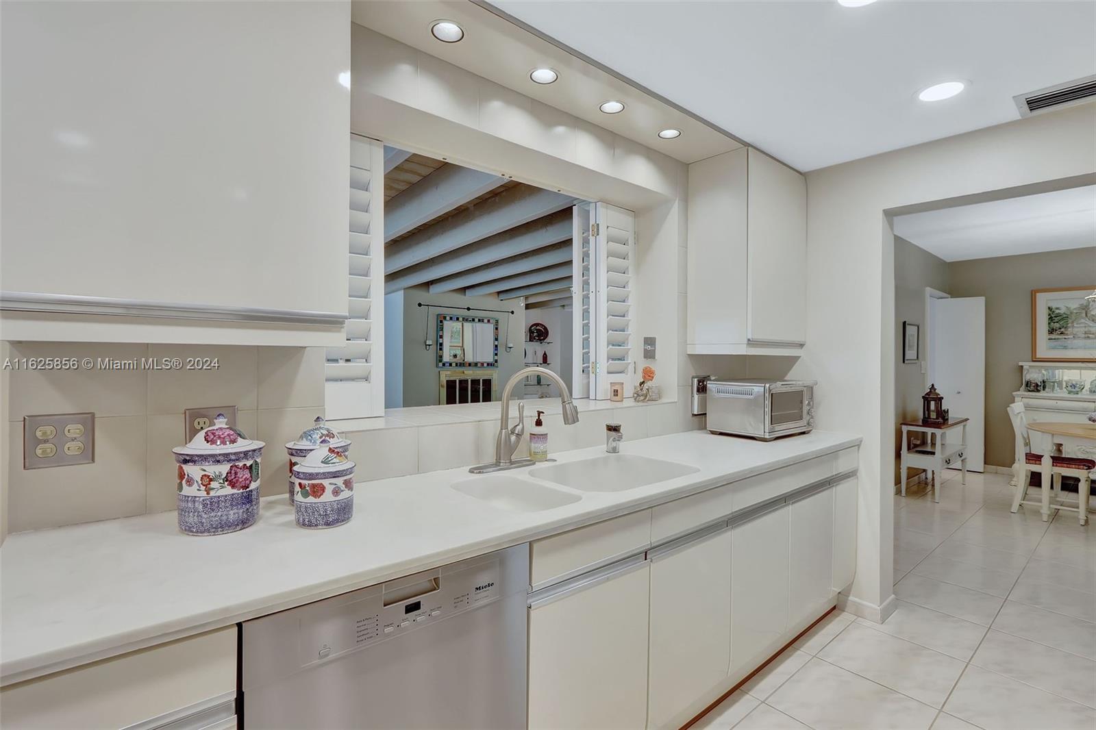 HAWLEY HEIGHTS - Residential