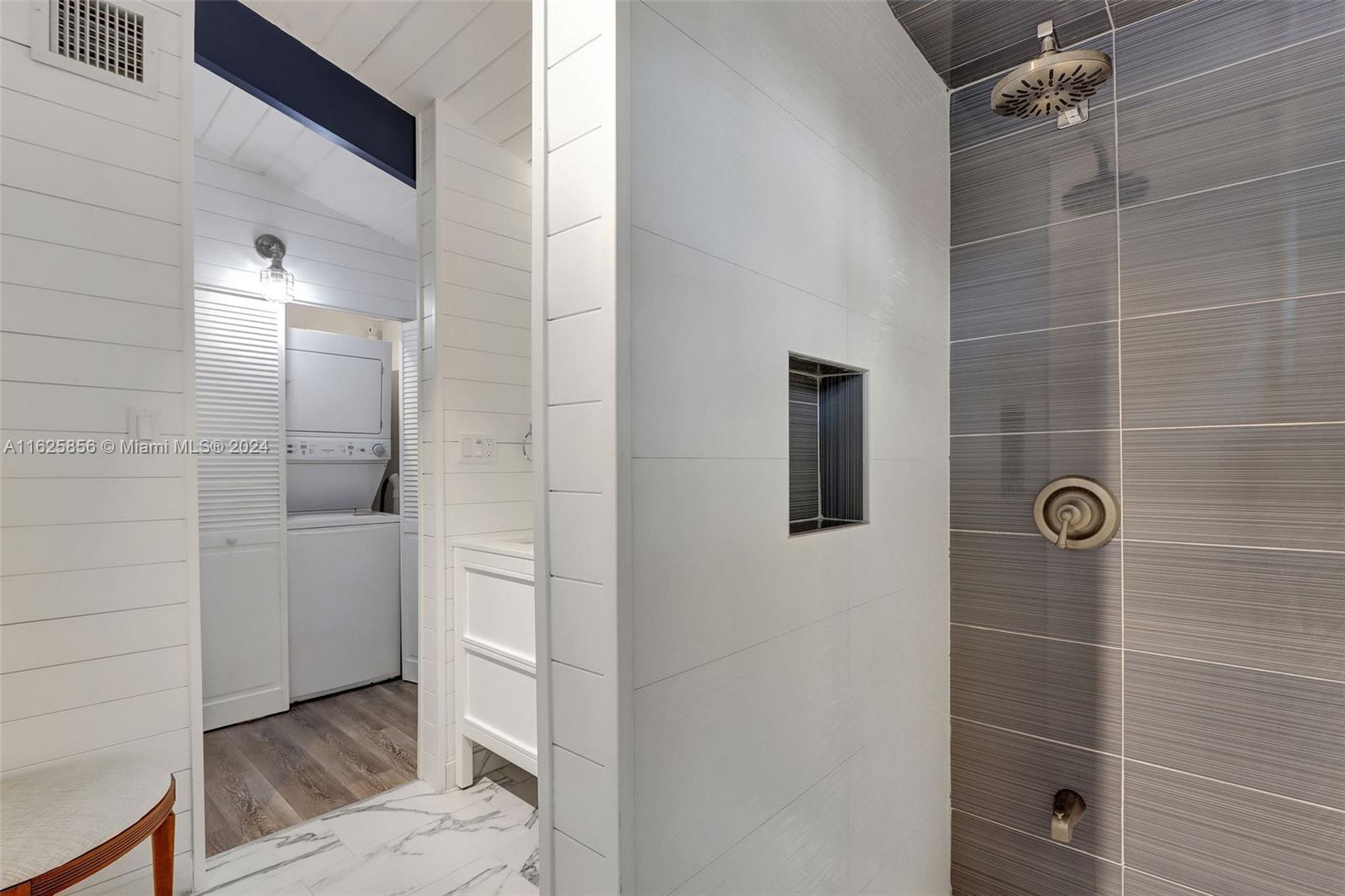 HAWLEY HEIGHTS - Residential