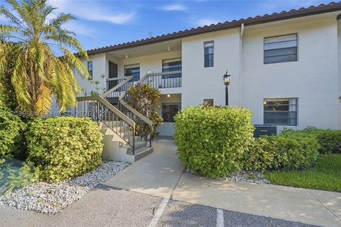 Photo of 21529 Cypress Hammock Dr #35G, Boca Raton, FL 33428 (MLS # A12089604)
