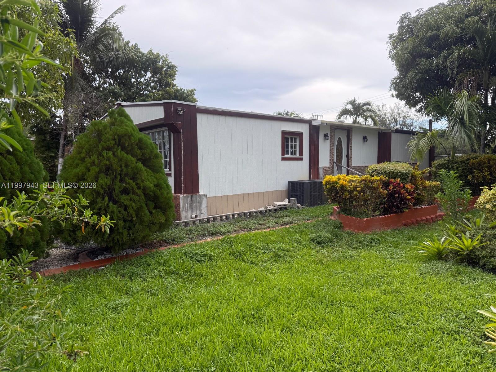 HAVEN LAKE PARK - Residential