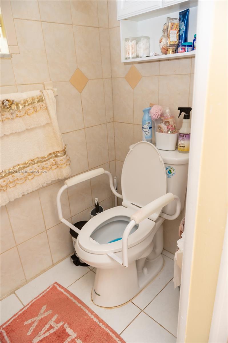 OAKLAND ESTATES 4TH SEC - Residential