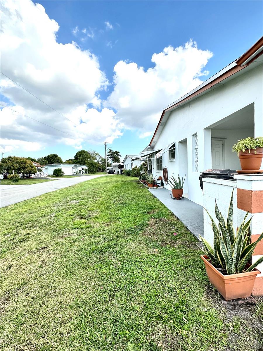 OAKLAND ESTATES 4TH SEC - Residential