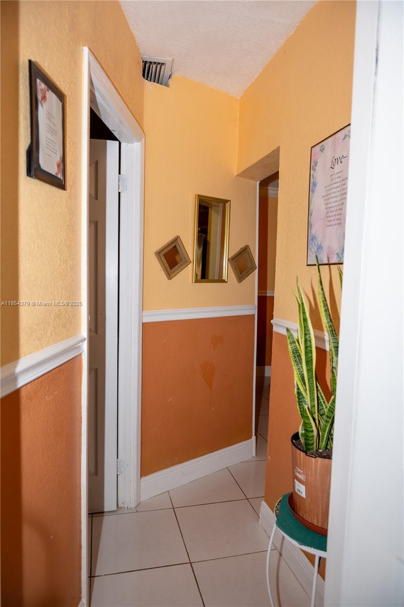 OAKLAND ESTATES 4TH SEC - Residential