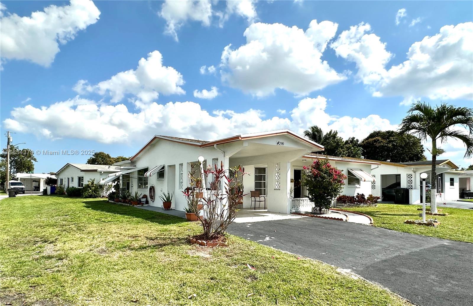 OAKLAND ESTATES 4TH SEC - Residential